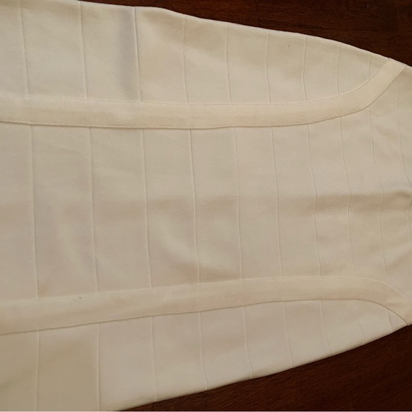 Absolutely gorgeous sexy size M bondage white Bebe skirt size M - Picture 2 of 4